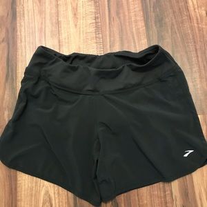 Black Brooks Equilibrium shorts with liner